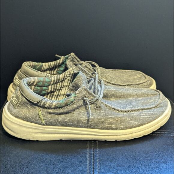 Hey Dude Paul Chambray Grey Slip On Lightweight Comfort Shoes Size 8